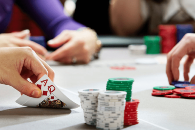 Poker là gì? Các thuật ngữ trong Poker
